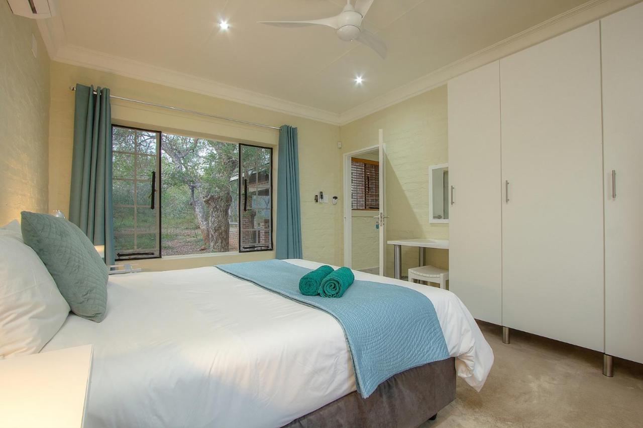 Kruger'S Retreat House & Kruger'S Rest Studio Marloth Park Bagian luar foto