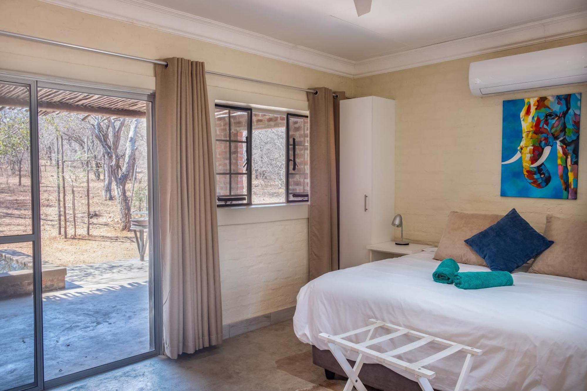 Kruger'S Retreat House & Kruger'S Rest Studio Marloth Park Bagian luar foto