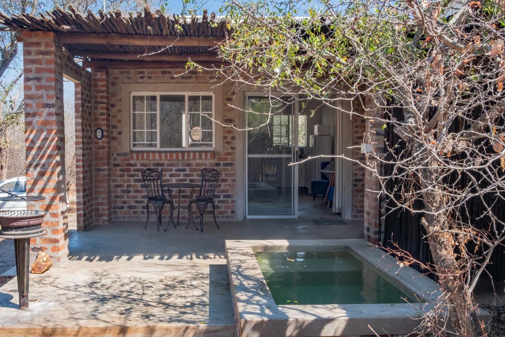 Kruger'S Retreat House & Kruger'S Rest Studio Marloth Park Bagian luar foto